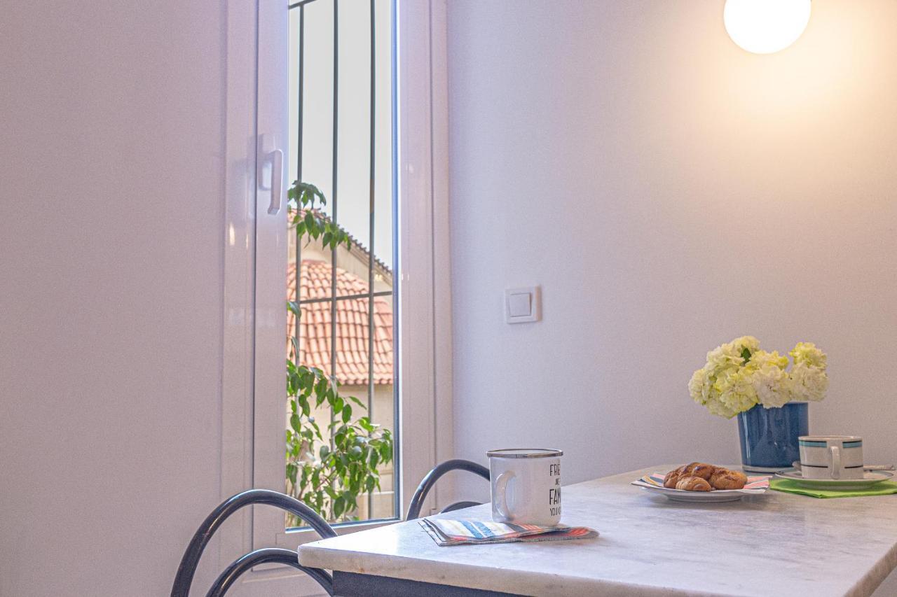 Marveco Apartment Атина Екстериор снимка