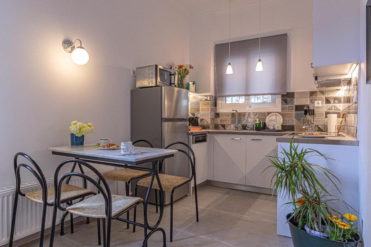 Marveco Apartment Атина Екстериор снимка