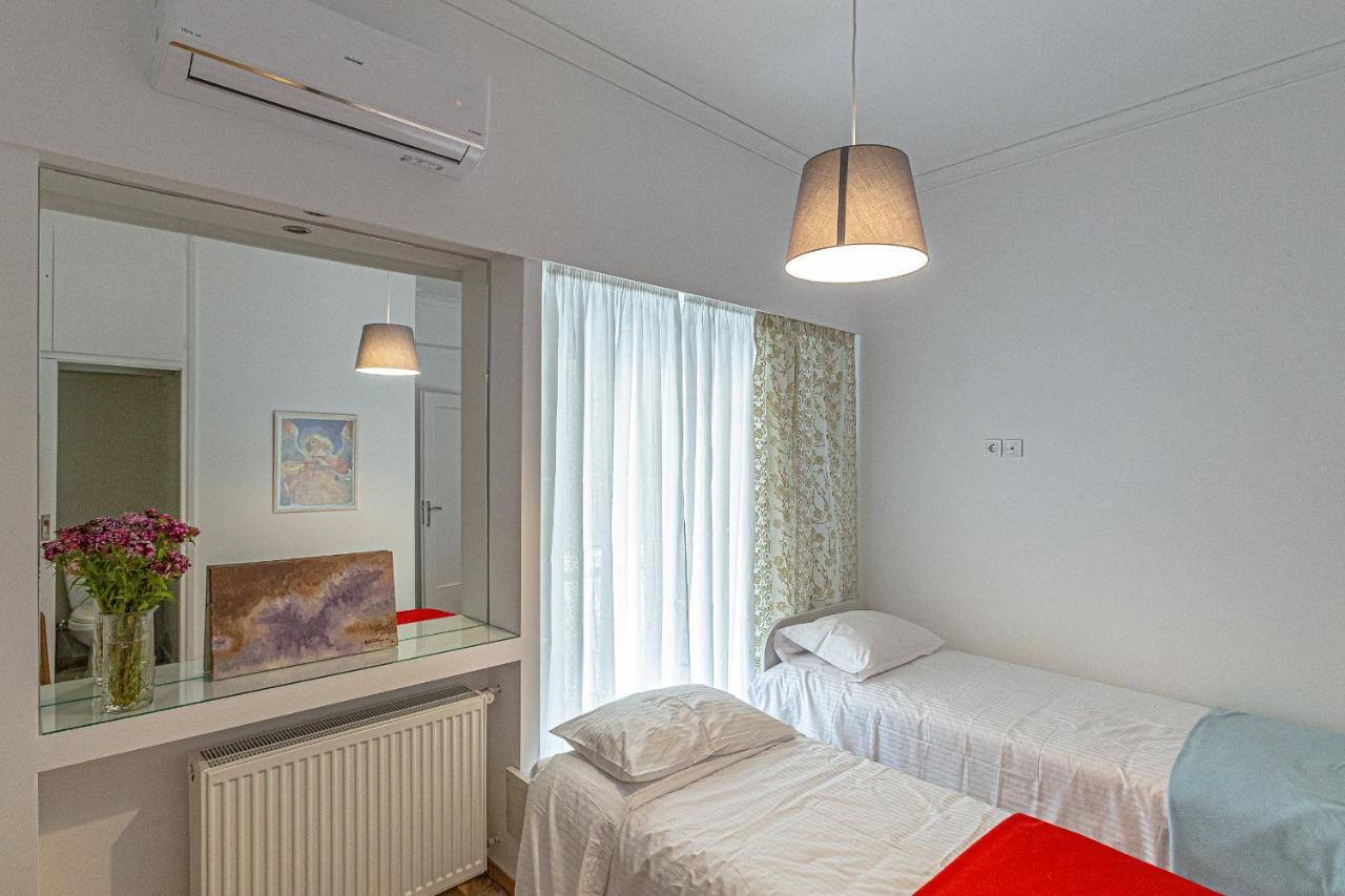 Marveco Apartment Атина Екстериор снимка